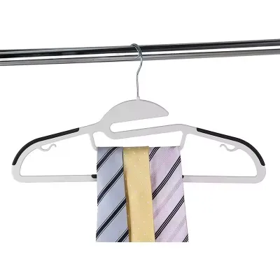 Best Selling Anti-slip Clothes Hangers Space Saving Clothing Coat Hangers Plastic for Shop
