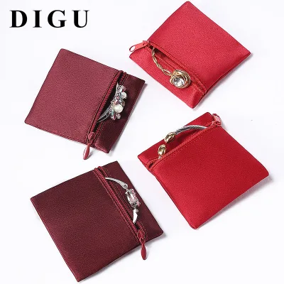 Digu New Red Rectangular Brocade Jewelry Storage Pouch with Zipper Closure Portable Small Size China Origin Customizable