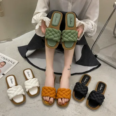 Wholesale Summer Beach Casual Lady Shoes Elegant Women Open Toe Sandals Slippers with Anti-Slip Feature Fancy Webbing Top