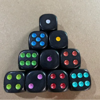 Factory Direct Sales Solid Black Rounded 6 Sided Engraved Acrylic Colored 16MM Dot Dice for Poker Playing Games