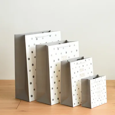 Trendy White Cardboard Gift Bag Shopping Gift Box Simple Paper Tote Bag Birthday Return Gift Souvenir Cartoon Packaging Bag