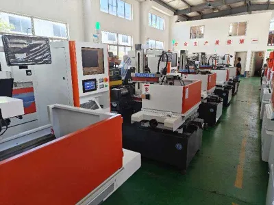 DK77 Wire EDM Machine for Mold Making, CNC Wire Cut 2026 Hot Sell, Speed As 200mm2/min, Linear Guides Stable Operation