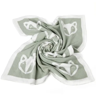 Wholesale Luxury Soft Decorative Throw Fringe Knit Solid Home Knitted Blanket