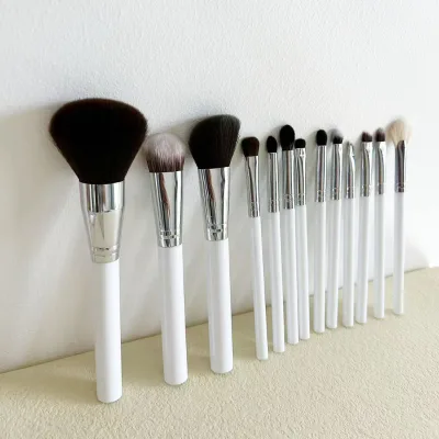 13pcs White Silver Synthetic Hair Professional Unusual Makeup Brushes Custom logo Make up Brush Only Pro Luxury Makeup Brush Set