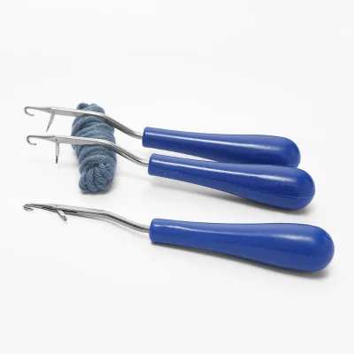 Wholesale self-locking crochet hooks, hand woven needles, blue plastic handle crochet hooks