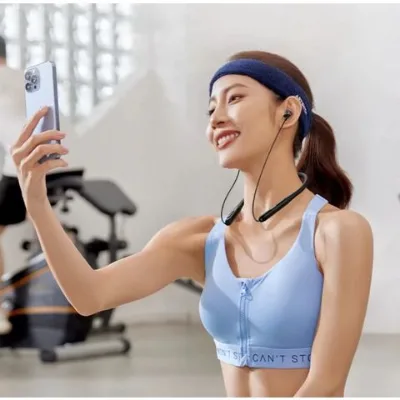 Neckband Bluetooth headphones