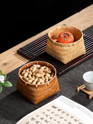Natural Handmade Bamboo Vintage Small Basket with Square Bottom and Round Mouth for Snack Storage