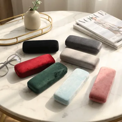 Fashion Custom Rectangle Eyeglasses Cases Bags Folding Velvet Metal Optical Sun Glasses Cases Spectacle Sunglasses Case Logo