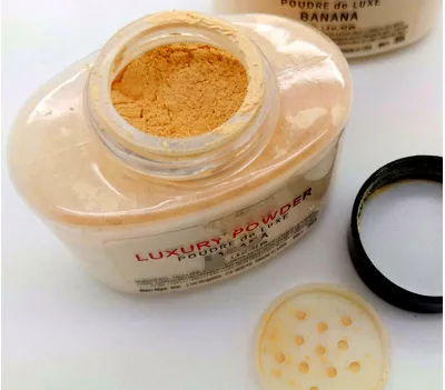 Wholesale Private Label 11 Colors Loose Banana Honey Oil Control 1.5oz Makeup Banana Setting Powder
