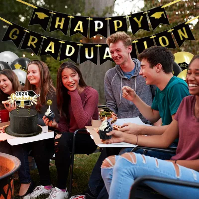 School Graduation Party Sets for Decorations Banners Flags Cakes Placards & Balloons for the Graduation Season!