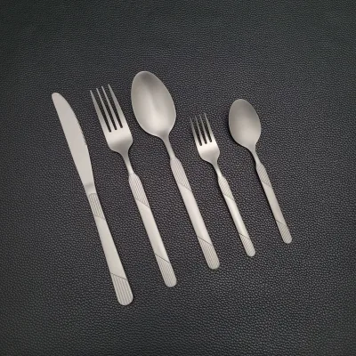 Factory Price Titanium Purified Stainless Steel Flatware Set