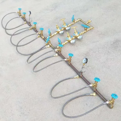 Wall Bracket Oxygen Manifold