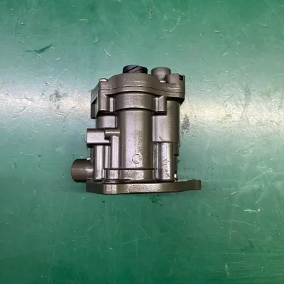 High Quality Efficient Truck Part 9304300087 A9304300087 Retarder Solenoid Valve for Mercedes-Benz Actros MP2 MP3