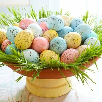 Colorful Egg Shape Home Decor Pottery and Porcelain Products Characteristic Ceramic Europe Home Decoration Eco-friendly Folk Art