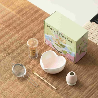 Bambus Complete Heart Shape Matcha Set with Ceramic Bowl Bamboo Whisk and Holder for Easy Preparation