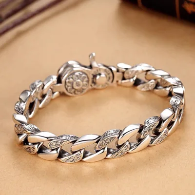 Personality Elegant Retro Ethnic Jewelry Six-Character Mantra Rotatable Fashionable Wide Version Domineering Bracelet