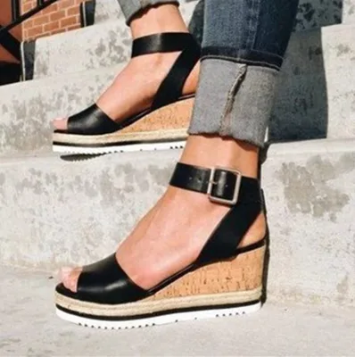 2024 Summer Fashion New Ladies Word With Platform Platform Wedge Sandals