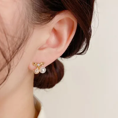 New Arrival 14K Gold Plated Cute Pearl Clip on Earrings Jewelry Retro Brass Zircon CZ Pearl Clip on Earrings