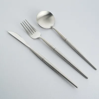 Wholesale Stainless Steel Flatware Set Dishwasher Safe Removable Container Box Convenient Disposable Chef Knife Spoon for Travel