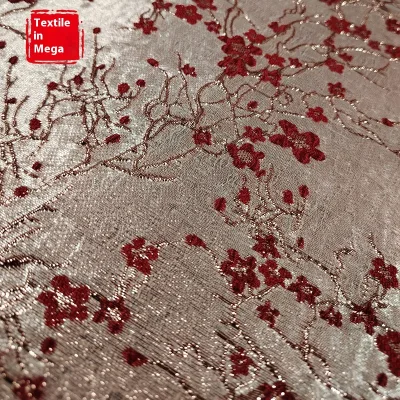 Women's Elegant Jacquard Dress Fabric Four Seasons Embossed Gold Thread Small Red Flower Stiff Woven Decorative Yarn Dyed