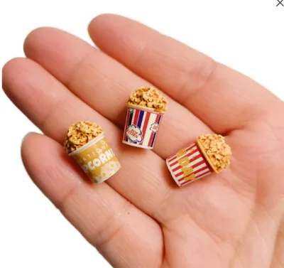 100 Pcs Cute Miniature 3D Resin Painted Popcorn Bucket Figurines Realistic Doll House Food Toys Model DIY Decor Business Gift