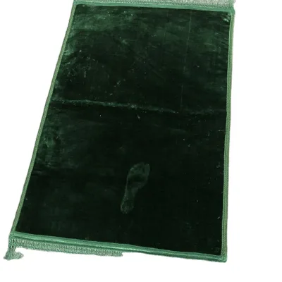 Cheap Price Islamic Raschel  Prayer Mat Carpet Islamic Ramadan Gift for Muslim Prayer Mat
