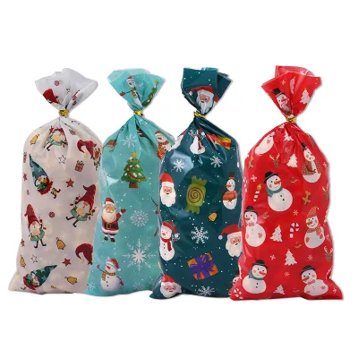 100Pcs Christmas Treat Bags Snowflake Candy Cellophane Bags Plastic Christmas Cookie Goodie Xmas Gift Bags