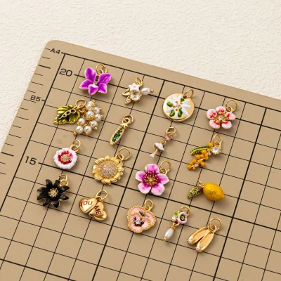 Fruit Shaped and Floral Jewelry Pendant New Chic Diy Fruit Charm Pendants Necklace Gold Plated Trending Fashion Accessories 2026