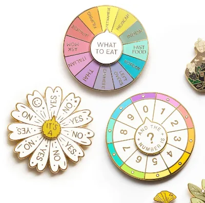 Custom Spinning Enamel Pin Interactive Rotating Spinner Zinc Alloy Lapel Brooch Pins Badge