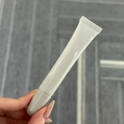 Deep Hydrating Peptide Lip Gloss Tint Shea Butter Vitamin E Peptide Lip Plumping Nourishing Lip Care Moisturizer Jelly Glaze