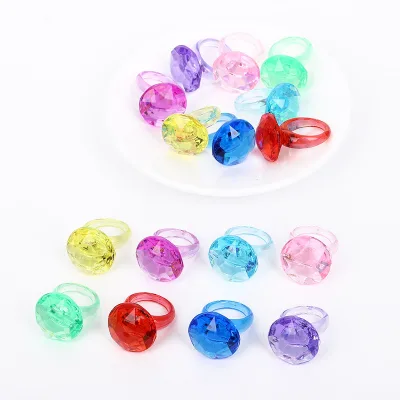 Cheap QC QC543 28 32mm 1 Inch Capsule Toy Wholesale Crystal Diamond Finger Rings Gachapon Jewelry Plastic Small Toys for Kids