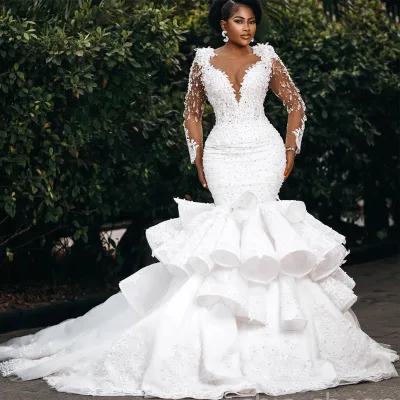 2026 Aso Ebi Plus Size White Mermaid Wedding Dress Rhinestone Learls Arecer Neck Long Sleeves Lace Vintage Vintage Drons