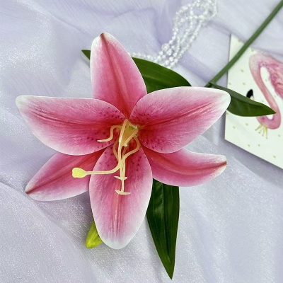 Hot High Simulated Latex Lily Flower Artificial Single Real Touch Lily for Decoration
