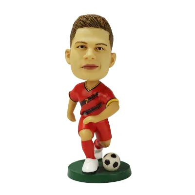 Customized Wholesale Realistic 3D Rock Singer Music Model Handmade Bobblehead Resin Crafts Figurine Souvenir Ornament Home