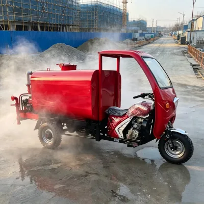 Three Wheel Water Sprinkler Truck With 500-12 Engineering Tires Max 18 Degree Climbing Capacity for Road Dust Suppression