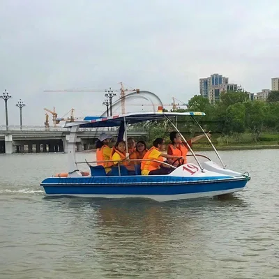 2024 New Design Fiberglass Water Boat 8 Person Luxury Electric Boat for Sale