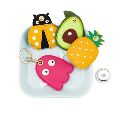 PU Leather Eco-Friendly Anti-loss Keychain Protective Case Customized Color for AirTags Trackers Drop-proof Scratch-resistant
