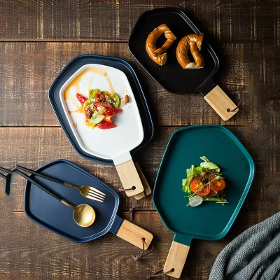 Nordic Restaurant Hotel Western Food Tray Pure Color Matte Ceramic Salad Steak Plate with Wooden Handle