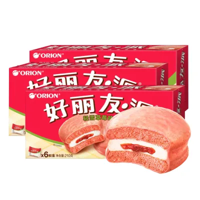 Wholesale Exotic Snack Cake Cookies Light Snow Strawberry Flavor 210g Chocolate Pie Cake 6packs