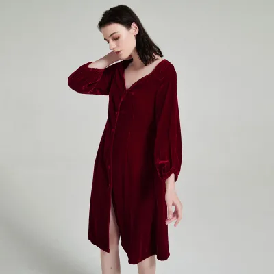 Women's Elegant V-Neck Velvet Nightgown with Long Sleeves Satin and Silk Lined Solid Pattern Winter Home Clothes Stock