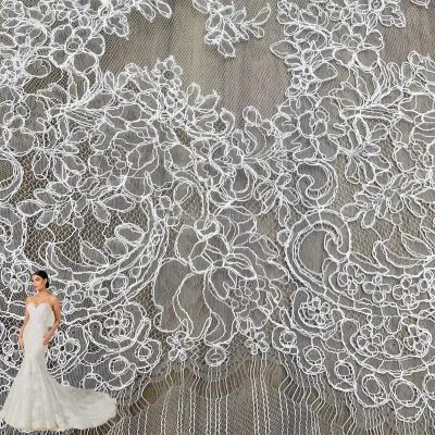 New Floral Design Soft Chantilly Lace Fabric for Dresses