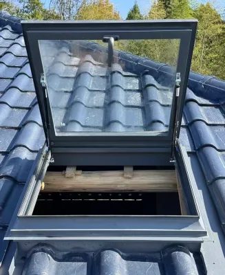 Custom Size Fixed Aluminum Alloy Frame Folding Skylight Double Insulated Glass Flat Roof Window Heat Insulation Kitchen Basement