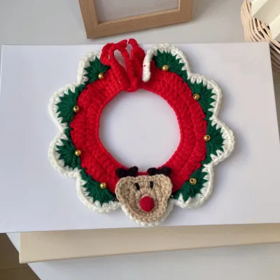 Festive Hand Knitted Pet Collar Christmas Wreath Crochet Style Adjustable Soft Neck Accessory For Cats And Puppies