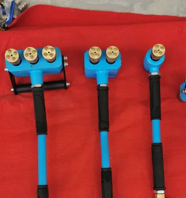 Durable Double Head Concrete Scabbler Machine 34mm Chisel Handheld Air Scabbler for Road Maintenance