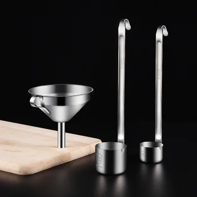 Food Grade Oil Funnel Supermarket Hot Sale Stainless Steel 304 Metal Funnel With Filter Strainer 4009001