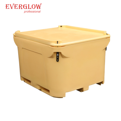 660L Cooler