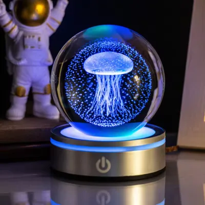 HDW Jellyfish Fantasy Crystal Ball Hot Sale Carved Decoration with Colorful Lamp Holder LED Lamp Night Light Birthday Gift