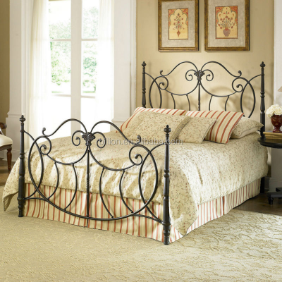 Modern Model of Iron Bed Queen