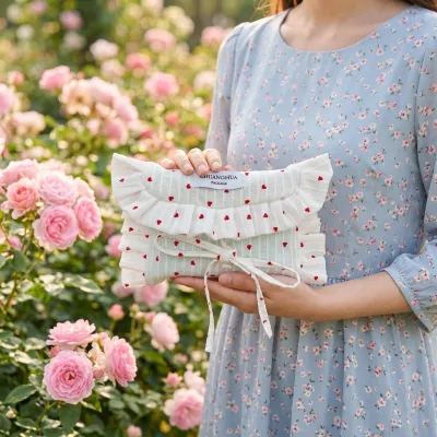 Custom Logo White Cotton Heart Print Ruffle Drawstring Pouch Envelope Bow Tie Gift Bag OEM Jewelry Cosmetic Packaging Wedding