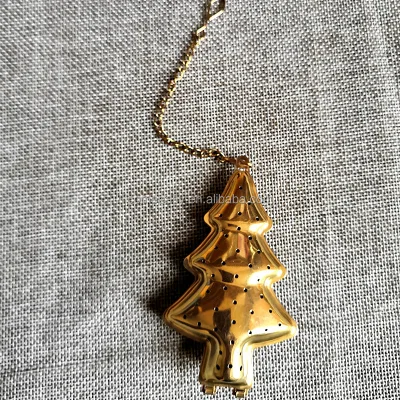 Gold Plated Stainless Steel  Christmas Tree Shaped Tea Strainers for Loose Tea Travel Accesories